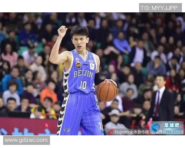 蓝球明星与足球明星年薪对比分析及其背后的市场因素探讨 蓝球明星与足球明星年薪对比分析及其背后的市场因素探讨