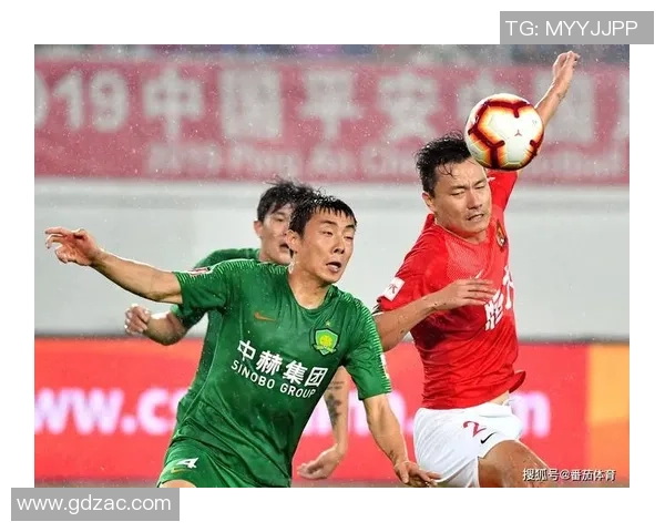 成都排球队以92分领跑杯赛积分榜展现强劲实力与团队合作精神