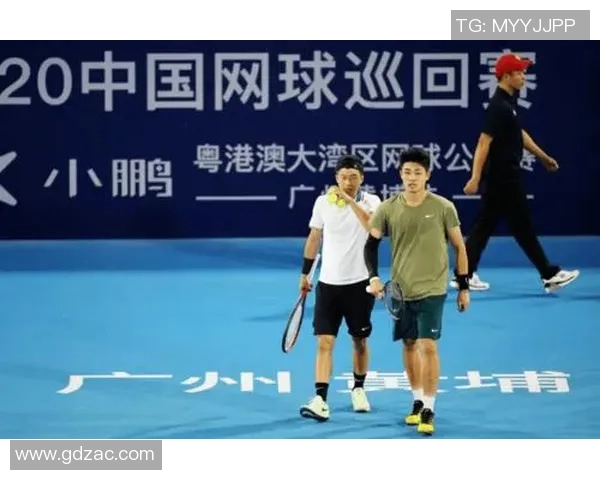 赛后复盘:北京网球队与成都网球队的速度较量与战术分析 赛后复盘:北京网球队与成都网球队的速度较量与战术分析