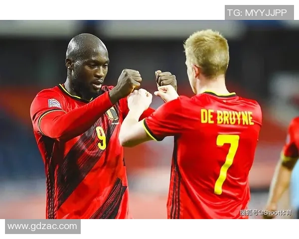 广州羽毛球队在世锦赛积分榜上以61分稳居第一名展现强劲实力